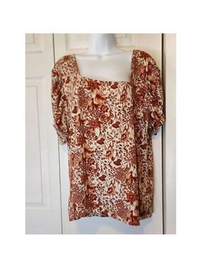 Socialite curvy orange Floral Top